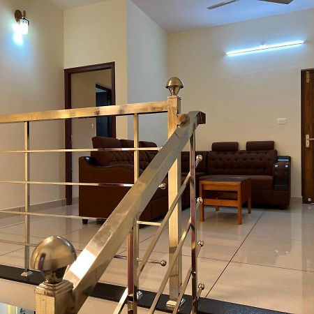 Villa Pullad Aranmula Exterior foto